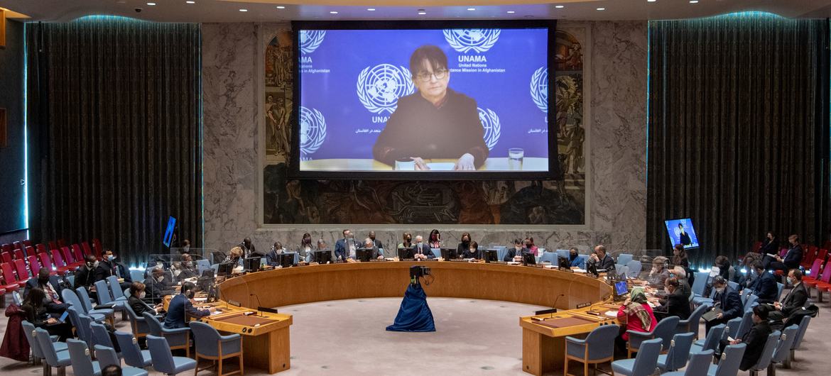 Depuis Kaboul, la Représentante spéciale et cheffe de la Mission d'assistance des Nations Unies en Afghanistan (MANUA), Deborah Lyons, intervient devant le Conseil de sécurité.