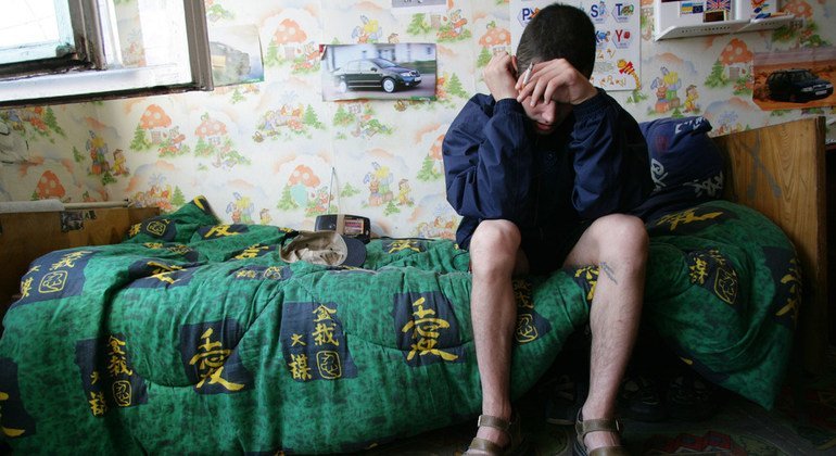 Как дети достают наркотики купить марихуану луганск
