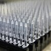 Jeringas para la vacunación del COVID-19 en una planta de producción en España