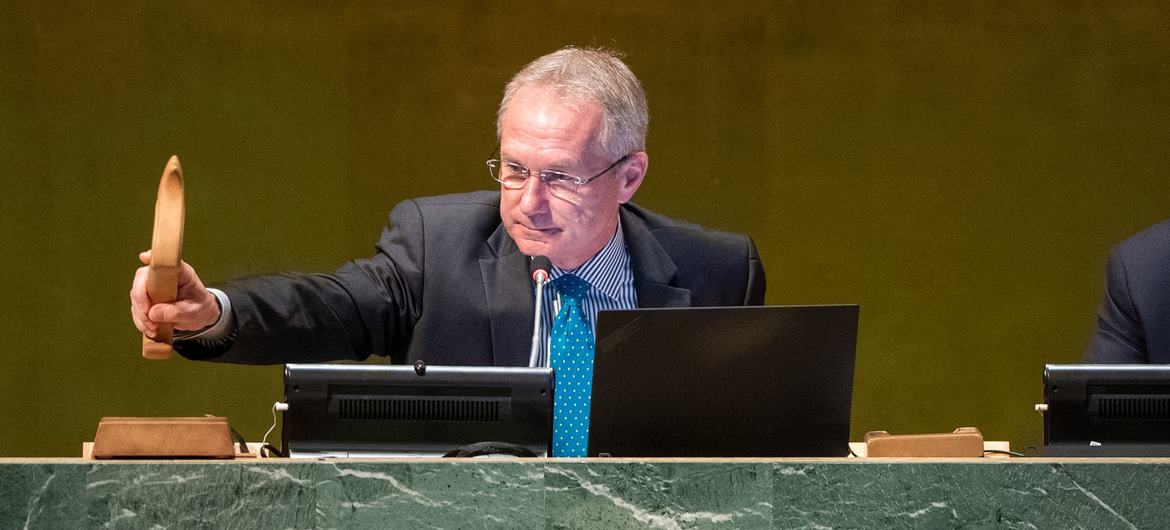 Ударом молотка Председатель 77-й сессии ГА ООН завершил Общие прения на Генеральной Ассамблее.