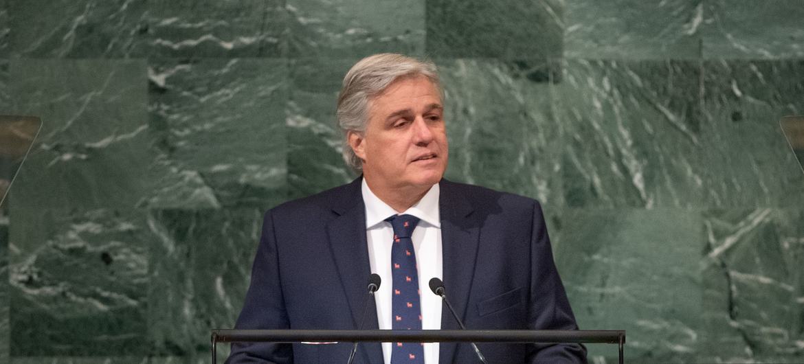 El ministro de Asuntos Exteriores de Uruguay, Francisco Bustillo, interviene en el debate general del septuagésimo séptimo período de sesiones de la Asamblea General.