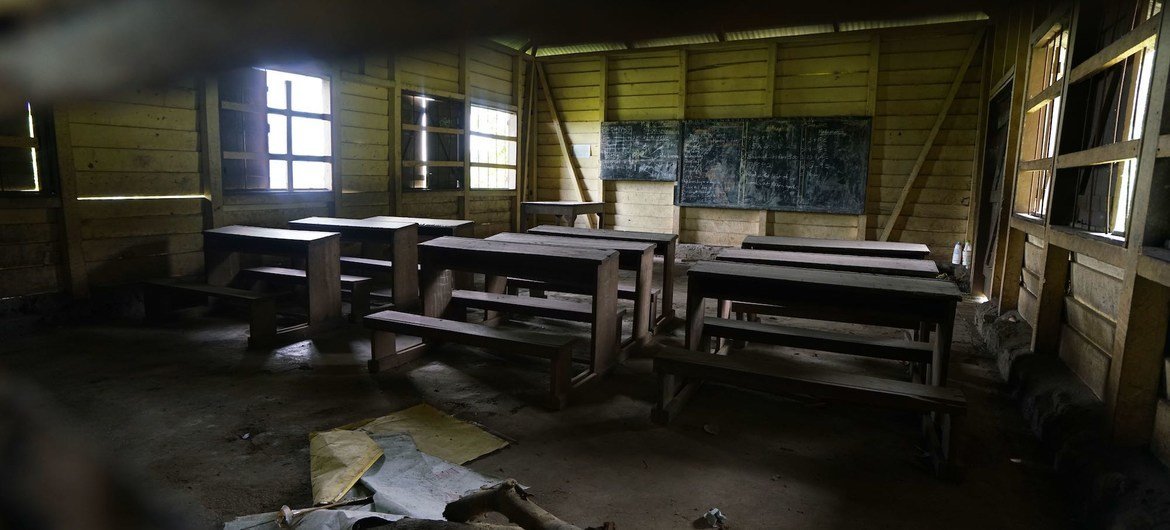 Une classe abandonnée dans une école primaire du sud-ouest du Cameroun. L'école francophone financée par le gouvernement a fermé ses portes après avoir reçu des menaces directes de groupes armés.