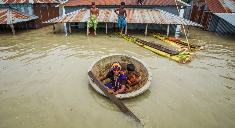 वर्ष 2020 में, बांग्लादेश में आई बाढ़ से एक चौथाई से अधिक हिस्सा प्रभावित हुआ था. 