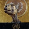 في فيلم قصير لبرنامج الأمم المتحدة الإنمائي، يحث الديناصور فرانكي قادة العالم على عدم اختيار الانقراض.