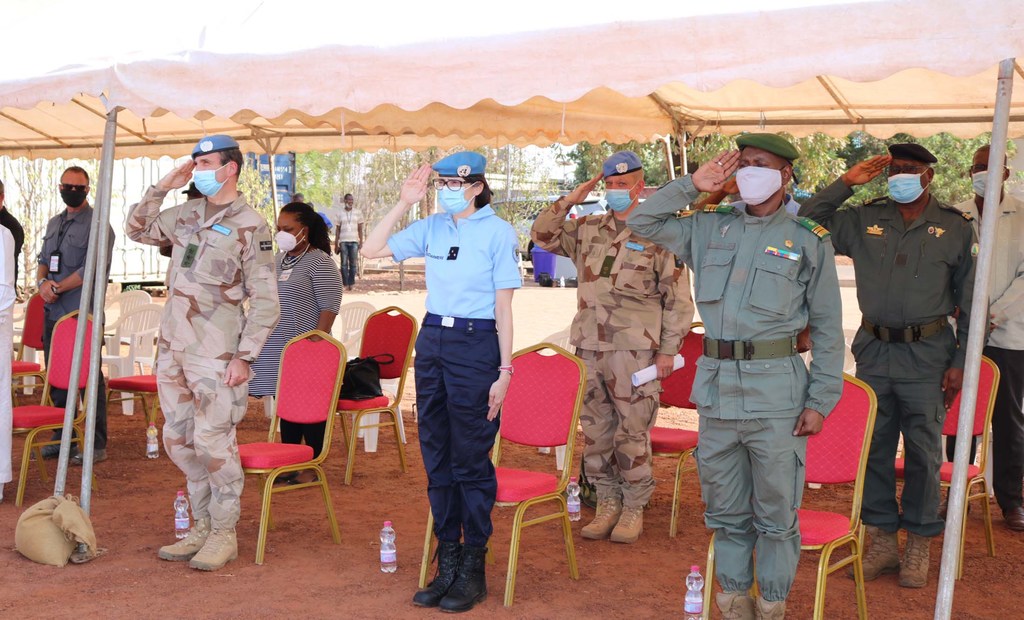 Bettina Patricia Boughani (au centre) est déployée au Mali depuis 2021.