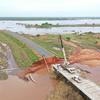 A tempestade tropical Ana causou inundações e danos às infraestruturas públicas