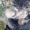 Imagens de satélite da tempestade tropical Ana passando por Moçambique em 24 de janeiro de 2022