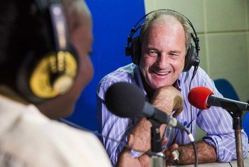 David Shearer, Special Representative of the Secretary-General for South Sudan is interviewed on Radio Miraya by Lighthouse International Primary School student, Ayot Sandra Dominic. (June 2017)