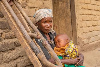 Au Malawi, la hausse des prix des denrées alimentaires pousse les plus pauvres au bord de la famine.