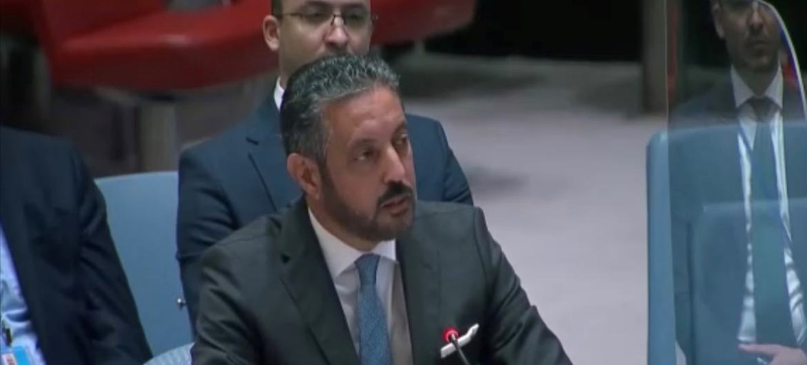مندوب ليبيا الدائم لدى الأمم المتحدة، الطاهر السني، يقدم إحاطة أمام مجلس الأمن.