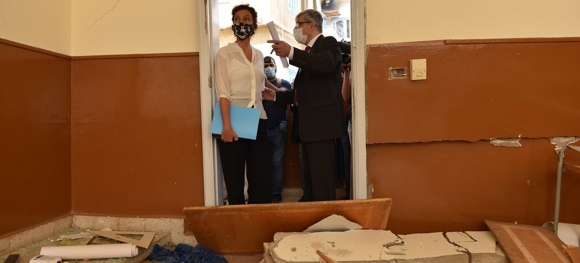 Audrey Azoulay, UNESCO’s Director-General (left), visits a school in Beirut which was damaged by the explosion on August 4th. 