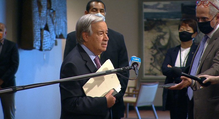 UN Secretary-General António Guterres speaking to reporters outside the Security Council, about the situation in Afghanistan.