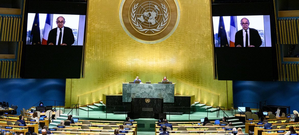 法国外交部长让-伊夫·勒德里昂在联合国大会第76届会议上发表视频讲话。