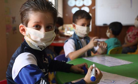 Enfants à l'école au Liban.