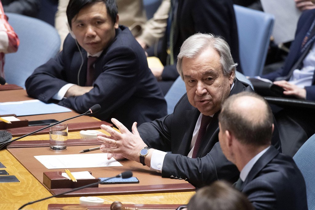 联合国秘书长安东尼奥·古特雷斯出席安理会关于叙利亚问题的紧急会议。