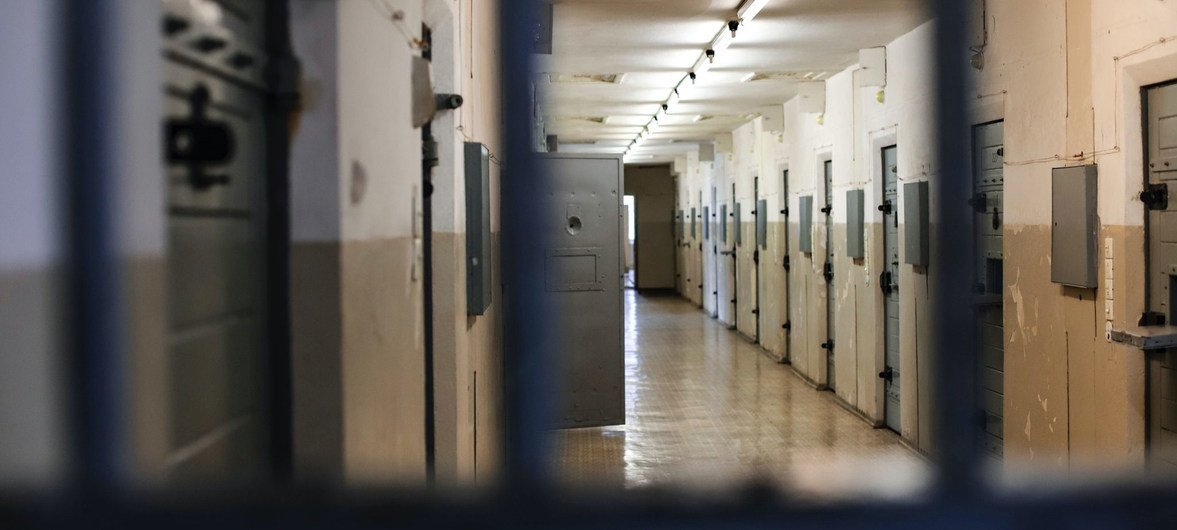 One in three prisoners worldwide is being held without a trial, according to UNODC. (file)