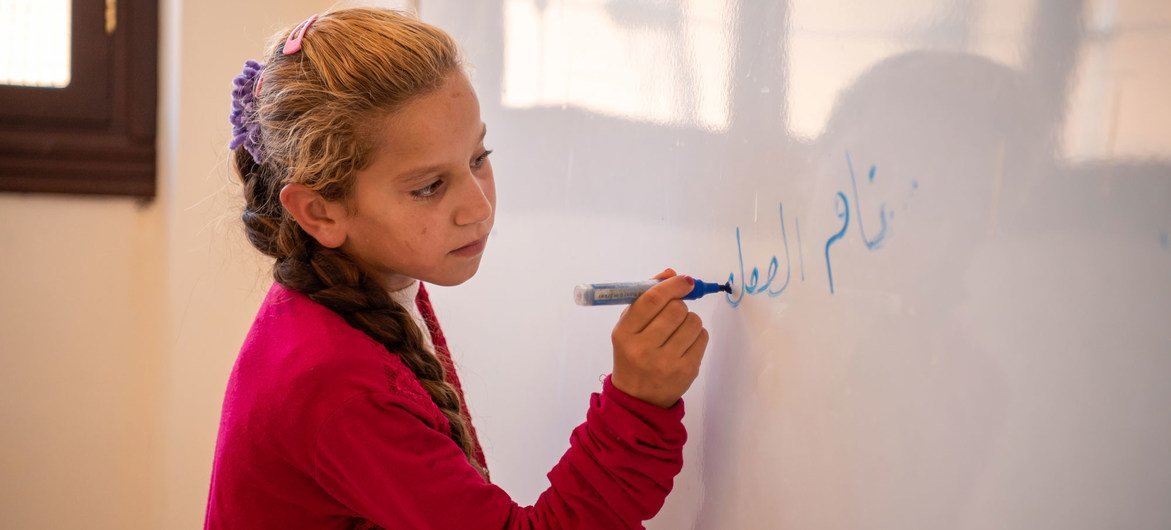 Le HCR a aidé à reconstruire les écoles en Syrie.
