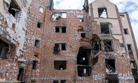 Последствия обстрелов Бучи, Украина. 
