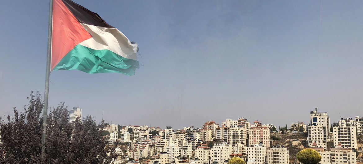 Bandeira palestina na cidade de Ramallah, na Cisjordânia