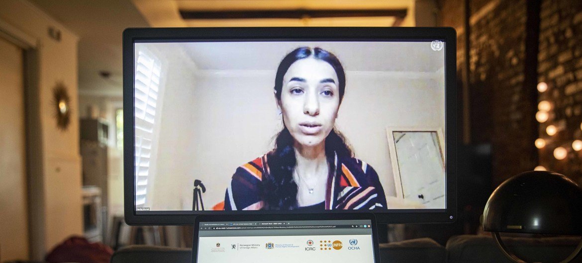Надя Мурад сама несколько лет находилась в плену у ИГИЛ и сегодня призыаает защитить от насилия других женщин и детей.