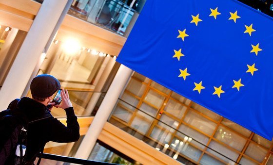 Флаг Европейского союза в Европарламенте