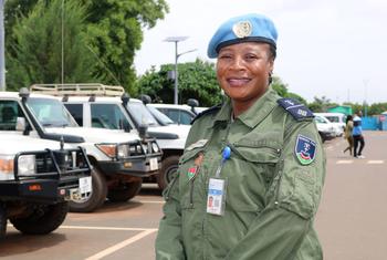 Chief Warrant Officer Alizeta Kabore Kinda of Burkina Faso, currently serving in the UN Multidimensional Integrated Stabilization Mission in Mali (MINUSMA) will receive the 2022 United Nations Woman Police Officer of the Year Award.