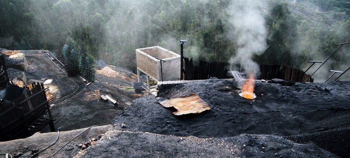 Produção global de carvão poderá subir 2%, sendo que deveria ser reduzida em 6%. 