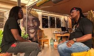 Ina Thiam s'entretient avec le musicien sénégalais Dider Awadi.