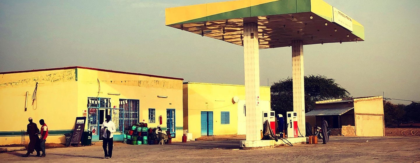 Après une campagne de 20 ans, l'utilisation de l'essence plombée a cessé dans le monde entier, y compris au Tchad. (ici en photo)