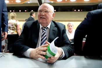 Mikhail Gorbachev Rais wa zamani wa Muungano wa Soviet na mwanzilishi wa Green Cross wakati wa sherehe za tuzo za Green Star mwaka 2013