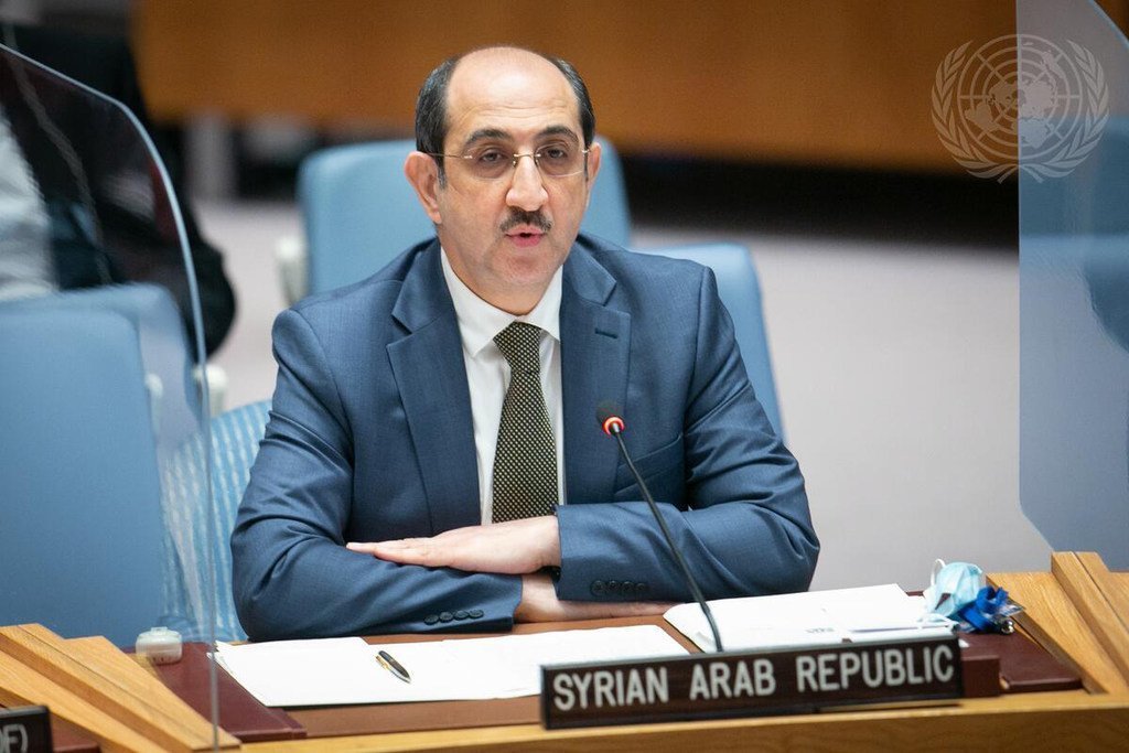 السفير السوري بسام الصباغ يتحدث إلى مجلس الأمن في جلسته حول الوضع في سوريا.