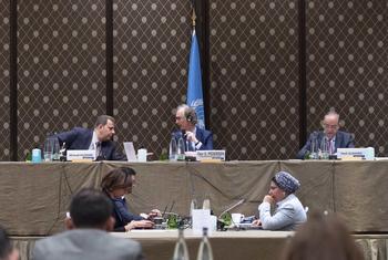 غير بيدرسون، المبعوث الخاص للأمم المتحدة إلى سوريا، خلال اجتماع اللجنة الدستورية السورية في جنيف في 31 أيار 2022.