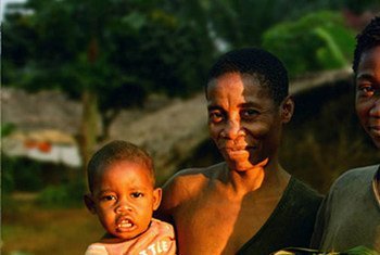 刚果共和国土著人民。