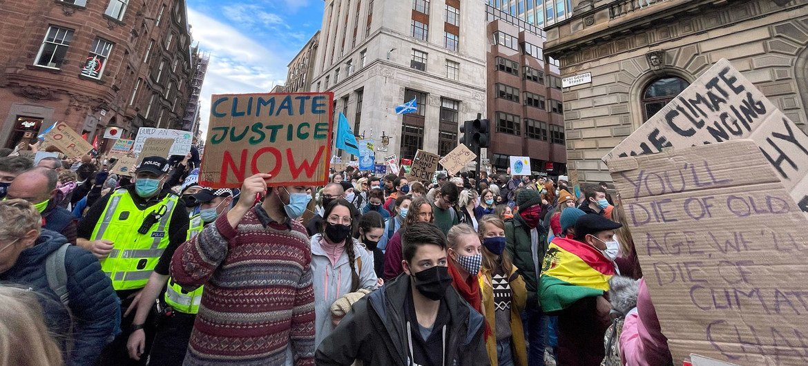 Mais de 25 mil ativistas estiveram nos corredores do centro de conferências e nas ruas em protestos em Glasgow
