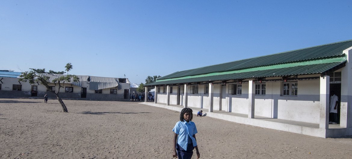 Pavilhão na Escola 25 de Junho, construído para resistir a eventos climáticos extremos
