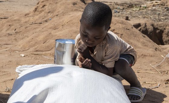 Unicef estima que mais de 200 mil crianças em Moçambique devem ter falta de alimentos em fevereiro