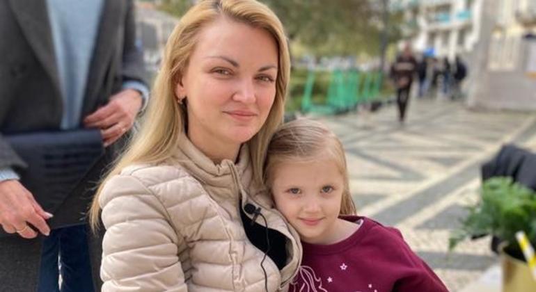 Natasha, refugiada ucraniana em Portugal: “Não quero que a minha filha saiba o que é uma guerra”