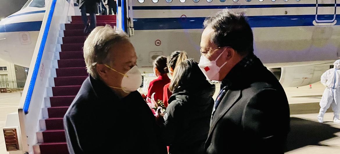 秘书长古特雷斯抵达北京，中国外交部副部长马朝旭前往机场迎接。