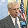 L'ambassadeur des Etats-Unis, John Danforth