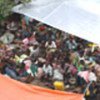 Des civils prennent refuge au Quartier général de la MONUC à Bunia, en RDC