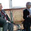 Kofi Annan s'entretient avec Adnan Pachachi