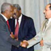Kofi Annan et le président du Groupe des 77