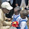 Annan greeted by children at Chad's Iridimi camp