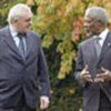 Annan (right) with Prime Minister Bertie Ahern
