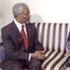 Annan (L) with President Eyadema (file photo)