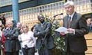 Ruud Lubbers says farewell to UNHCR staff