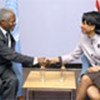 Kofi Annan (g.) et Condoleezza Rice (d.)