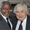 Kofi Annan and James Wolfensohn (file photo)
