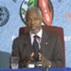 Kofi Annan at news conference, Nairobi