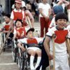 Des enfants handicapés dans une école à Tokyo.